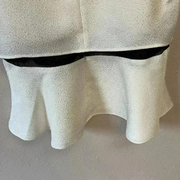 Brand new! EXPRESS Women’s Layered Blouse - Picture 10 of 11